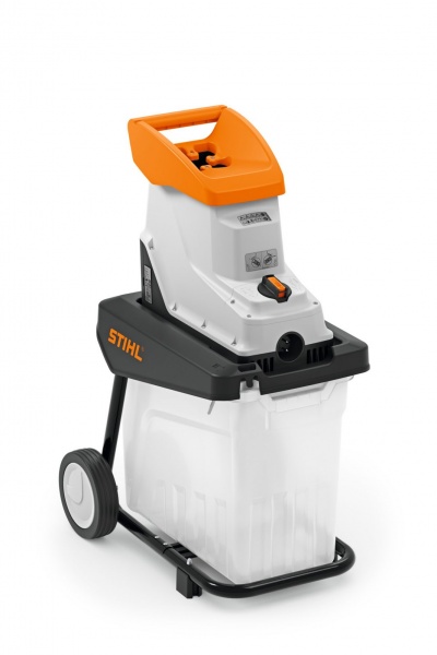 BROYEUR DE V�G�TAUX GHE 140 L Stihl
