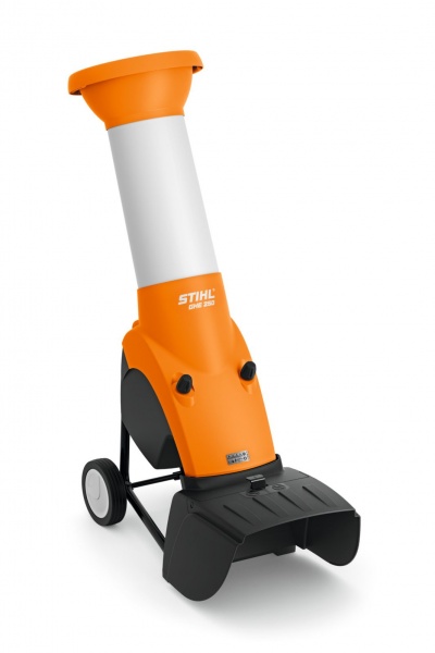 BROYEUR DE V�G�TAUX GHE 250 Stihl
