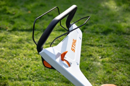 TONDEUSE BATTERIE RMA 448VC Stihl