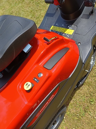 TRACTEUR TONDEUSE TRM074H Popster